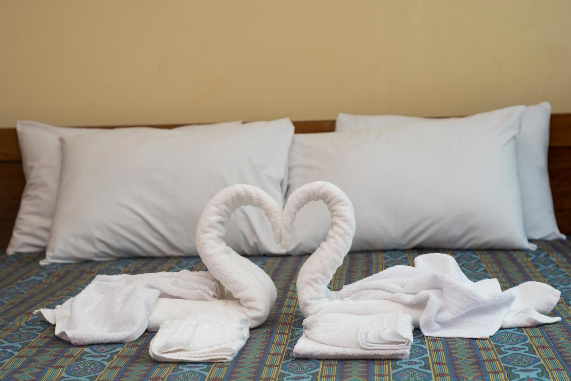 פוקאלפה Hotel Jhor Bush חדר תמונה